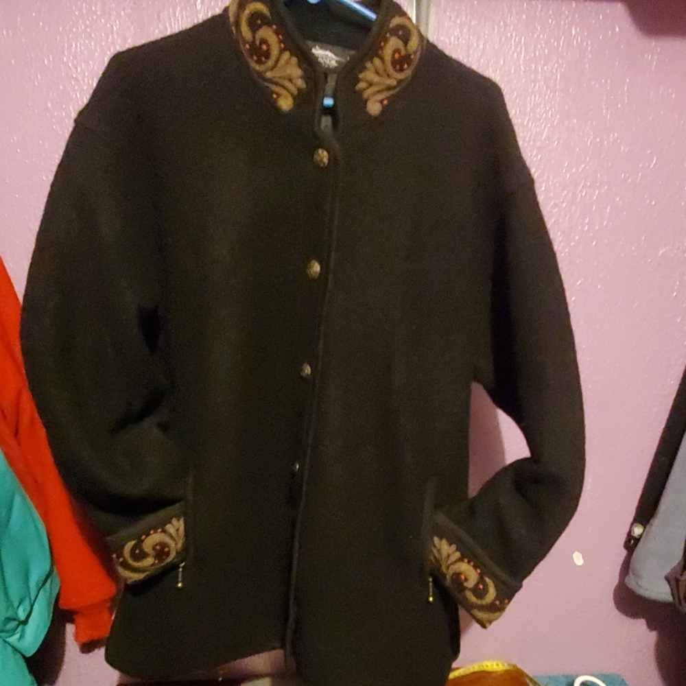 Icelando design coat